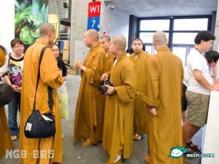 点击开新窗口欣赏