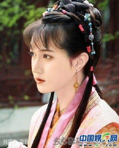 点击开新窗口欣赏